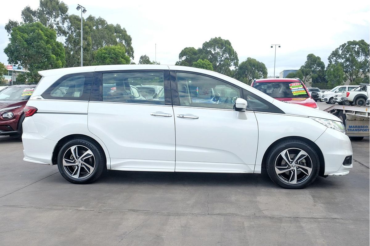 2016 Honda Odyssey VTi-L 5th Gen
