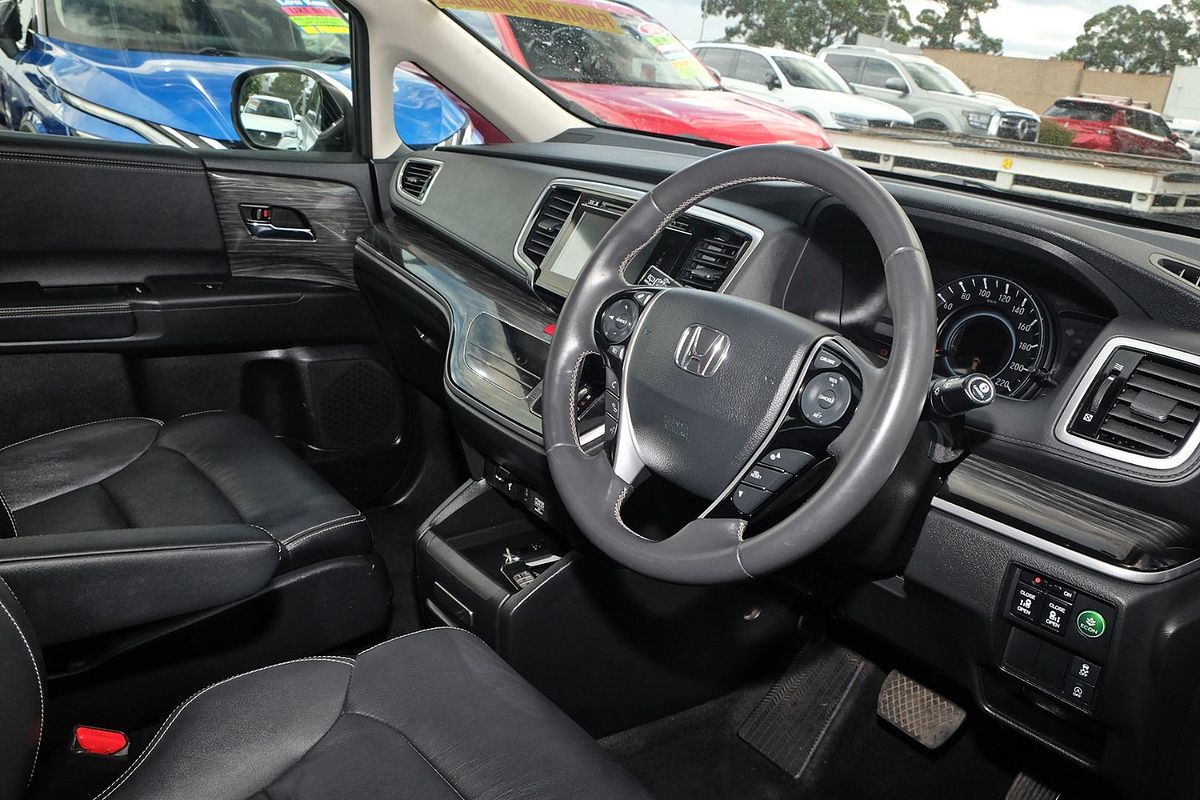 2016 Honda Odyssey VTi-L 5th Gen