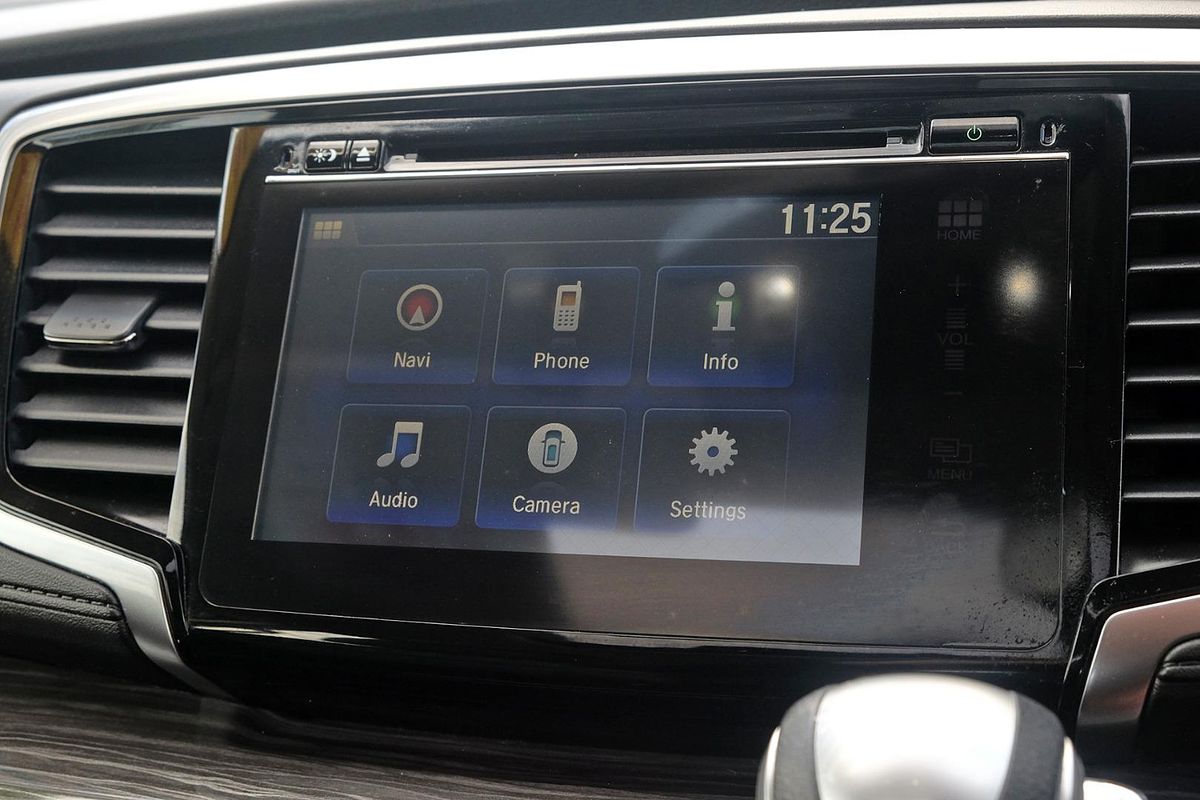 2016 Honda Odyssey VTi-L 5th Gen