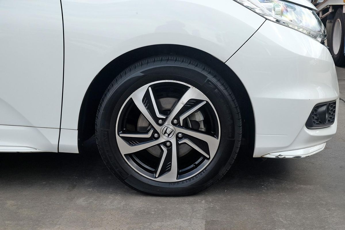 2016 Honda Odyssey VTi-L 5th Gen