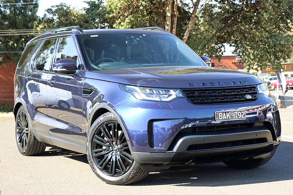 2018 Land Rover Discovery SD6 SE Series 5