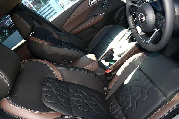 2025 Nissan QASHQAI Ti J12