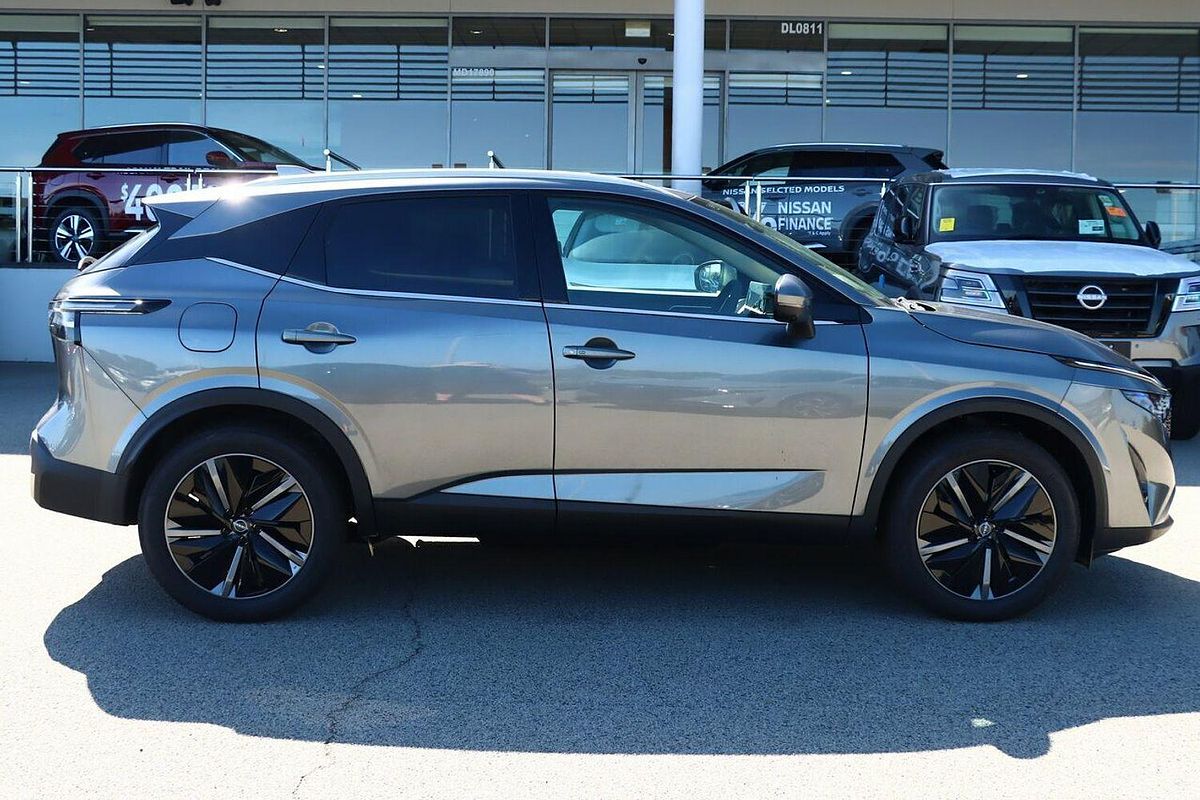 2025 Nissan QASHQAI Ti J12