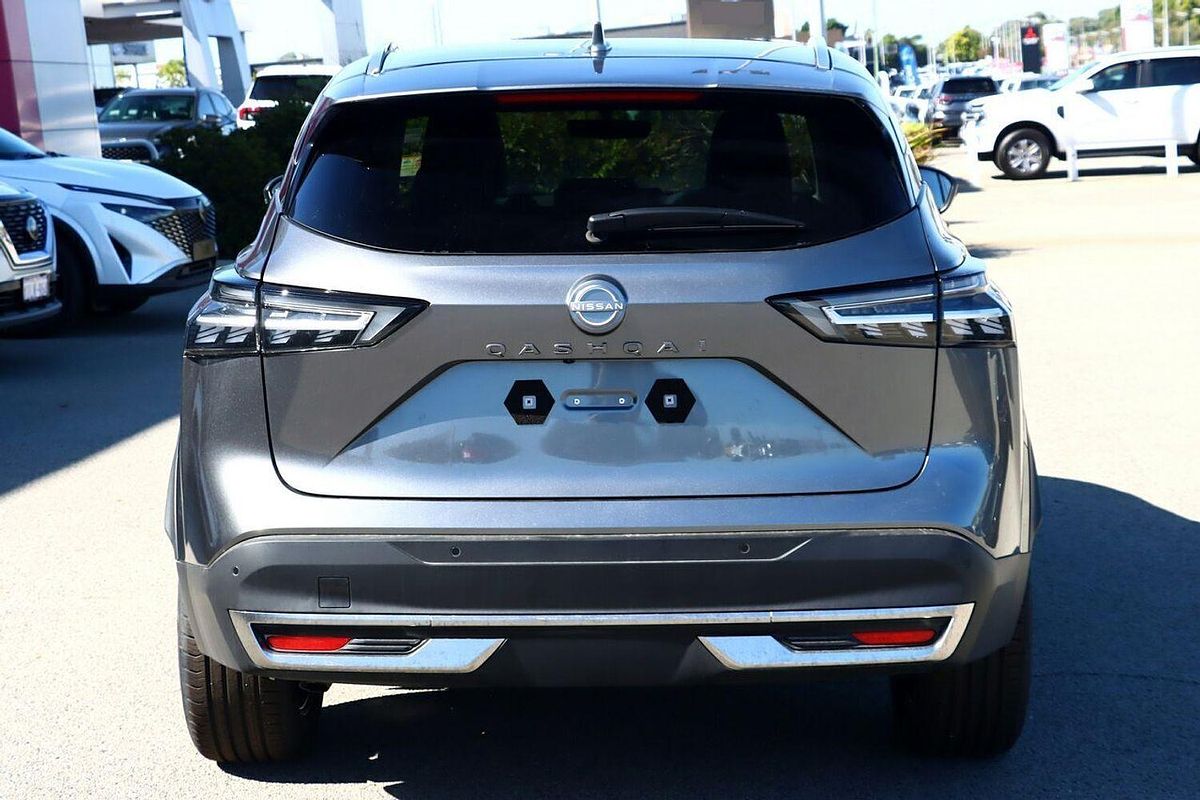 2025 Nissan QASHQAI Ti J12
