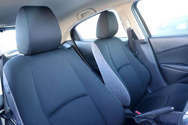 2024 Mazda 2 G15 Pure DJ Series