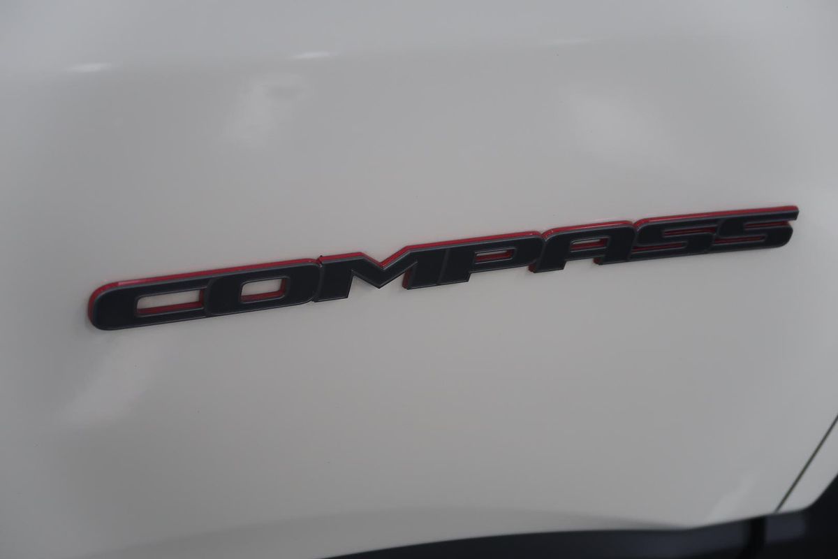 2020 Jeep Compass Trailhawk M6
