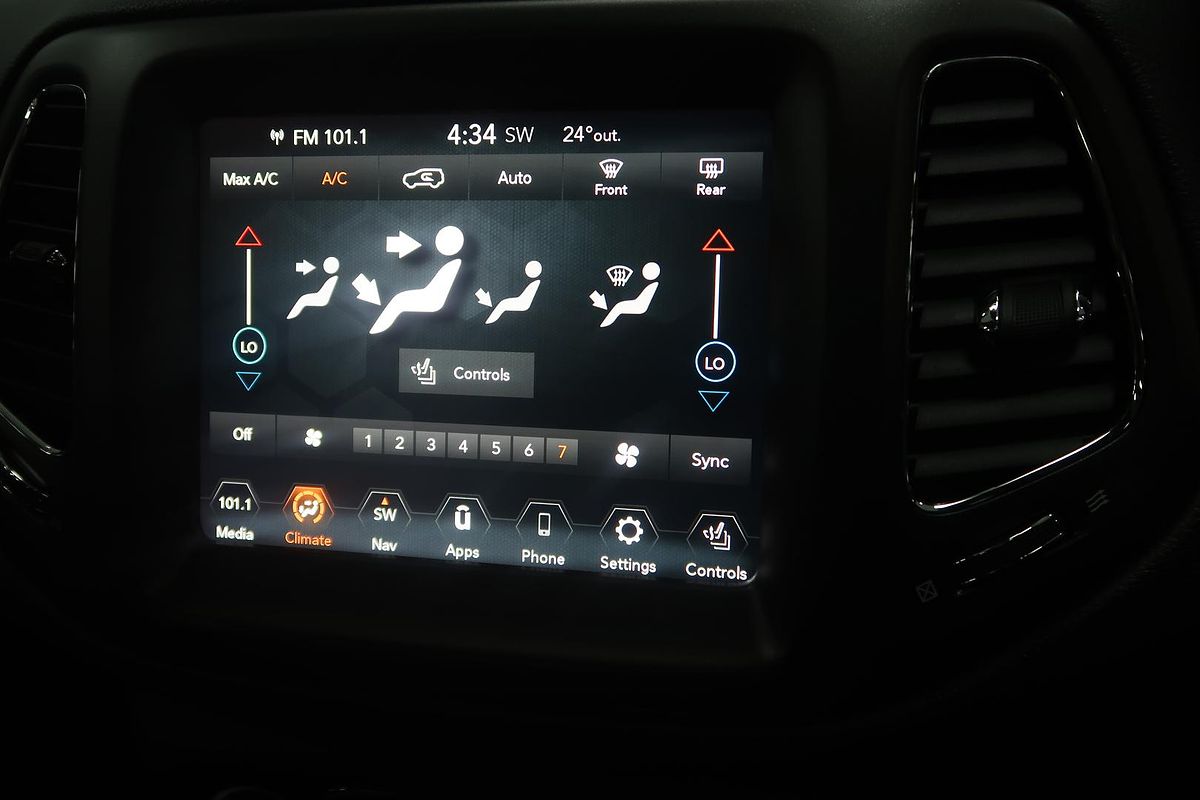 2020 Jeep Compass Trailhawk M6