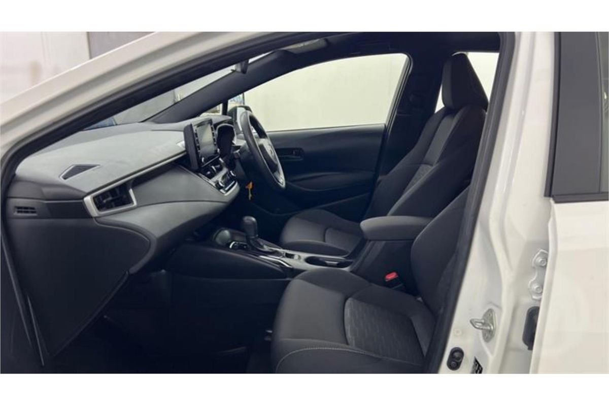 2022 Toyota Corolla Ascent Sport MZEA12R