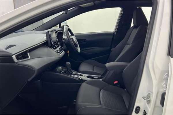 2022 Toyota Corolla Ascent Sport MZEA12R