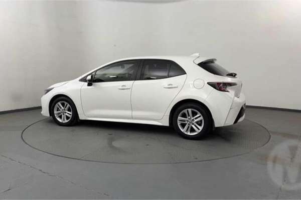 2020 Toyota Corolla Ascent Sport MZEA12R