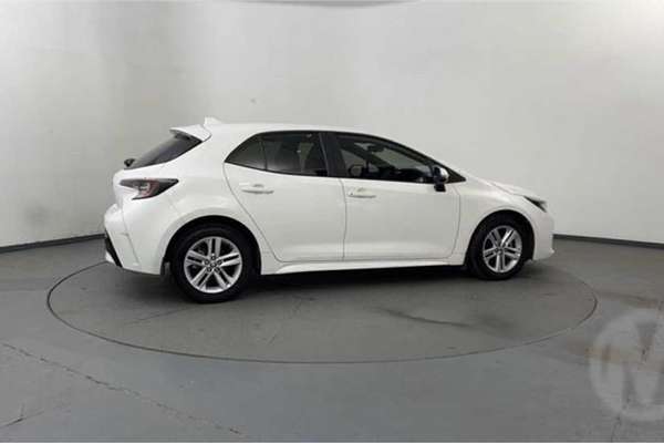 2020 Toyota Corolla Ascent Sport MZEA12R