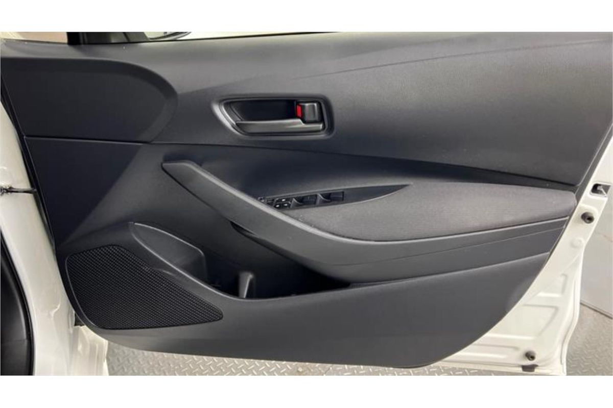 2020 Toyota Corolla Ascent Sport MZEA12R