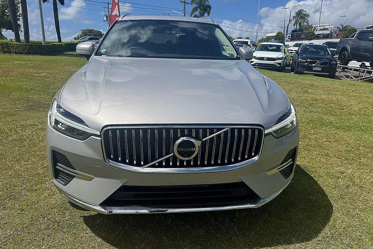 2023 Volvo XC60 Ultimate B5 Bright