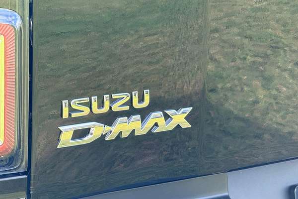2022 Isuzu D-MAX X-TERRAIN 4X4