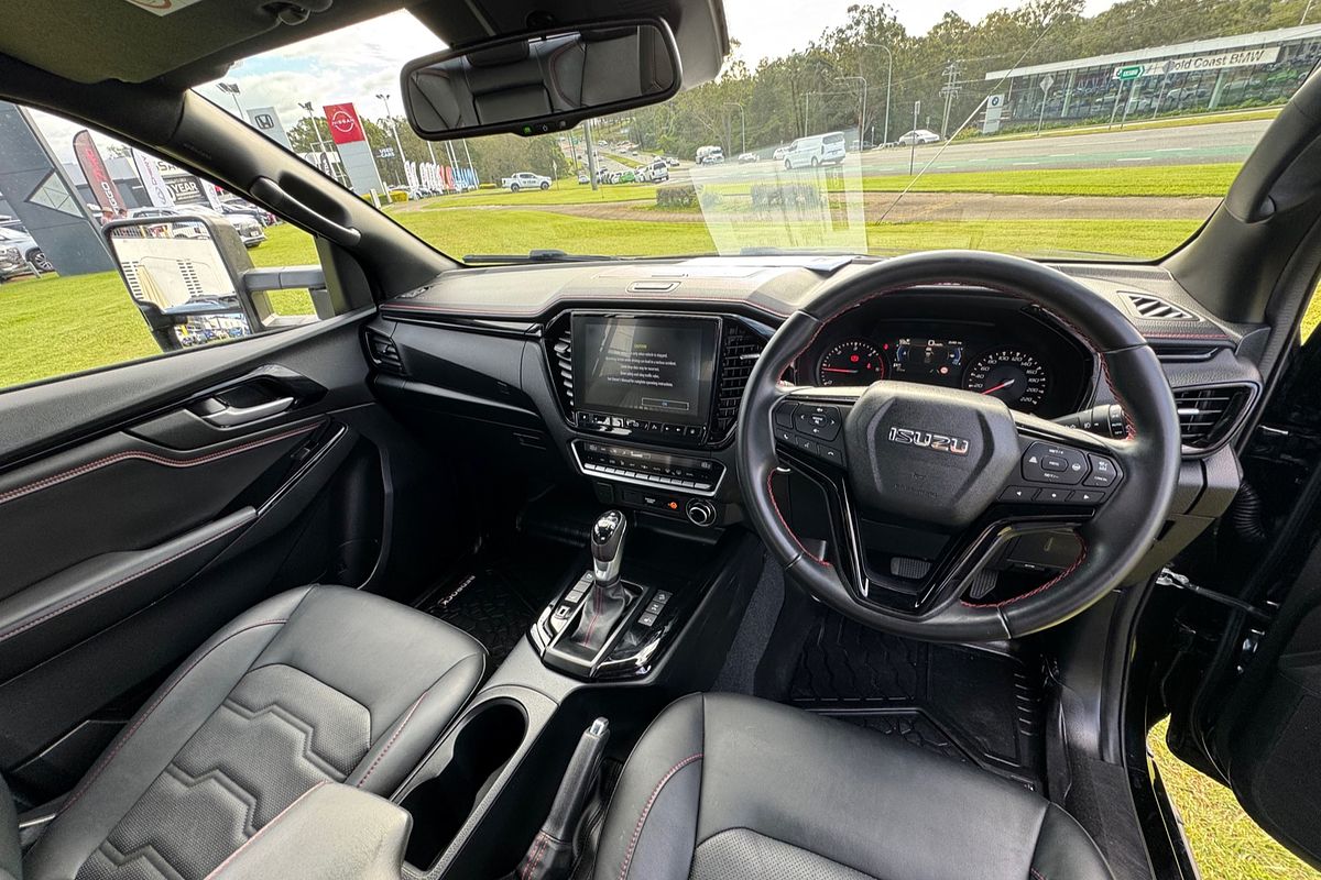 2022 Isuzu D-MAX X-TERRAIN 4X4