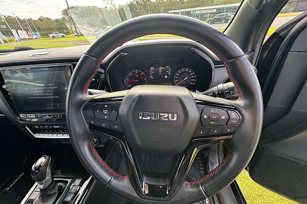 2022 Isuzu D-MAX X-TERRAIN 4X4