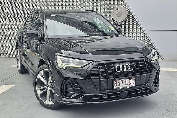 2024 Audi Q3 40 TFSI S line F3