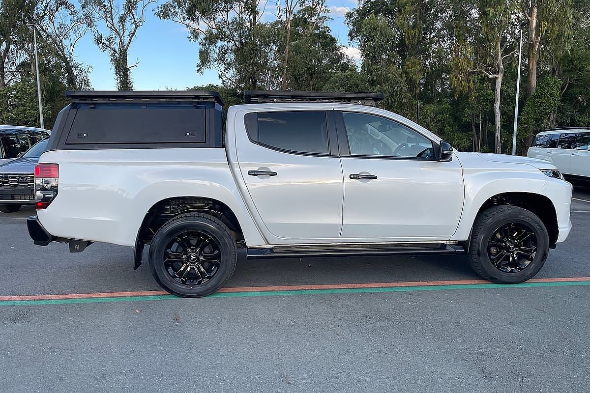 2022 Mitsubishi Triton GSR MR 4X4