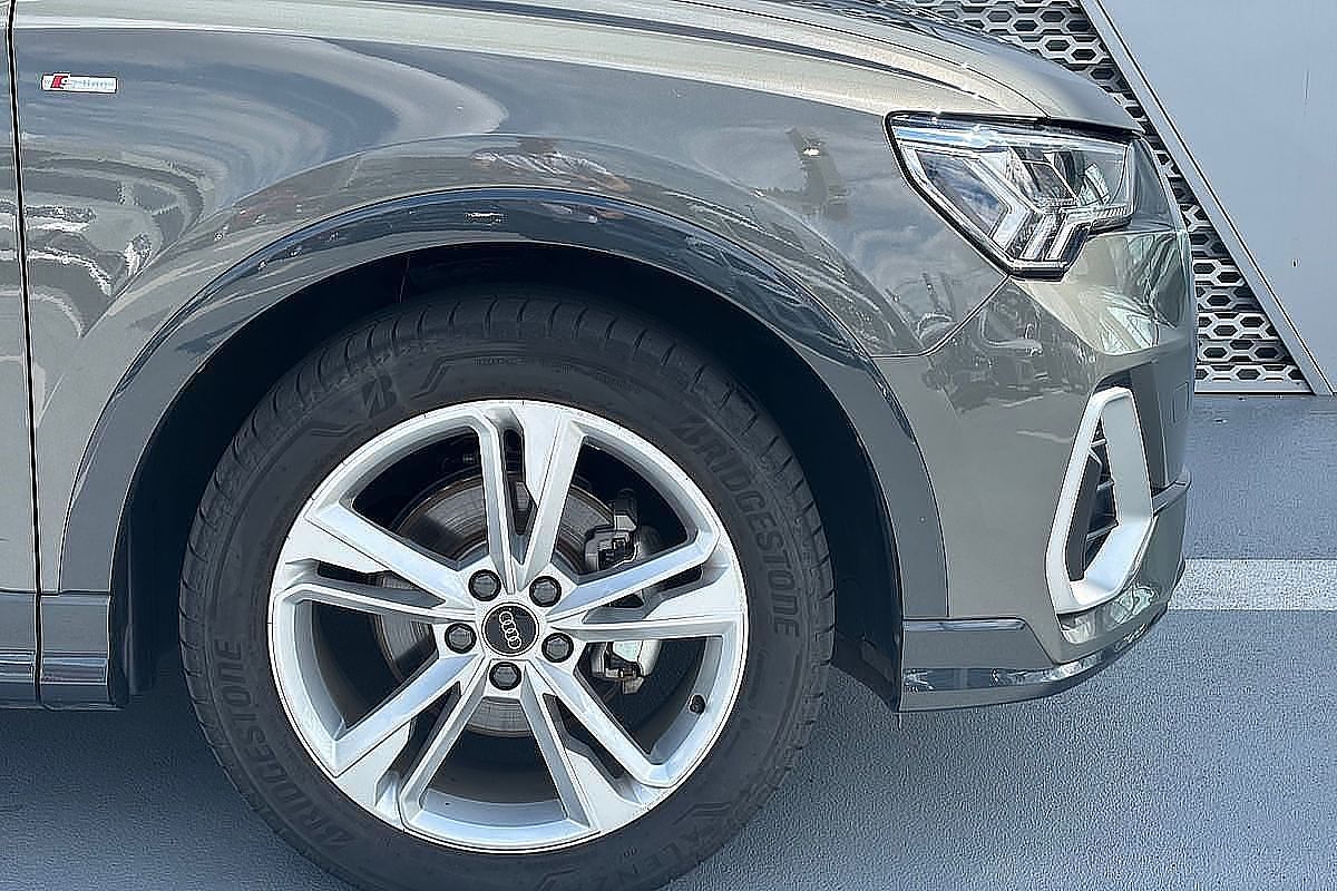 2023 Audi Q3 35 TFSI F3