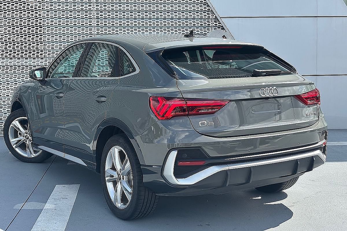 2023 Audi Q3 35 TFSI F3