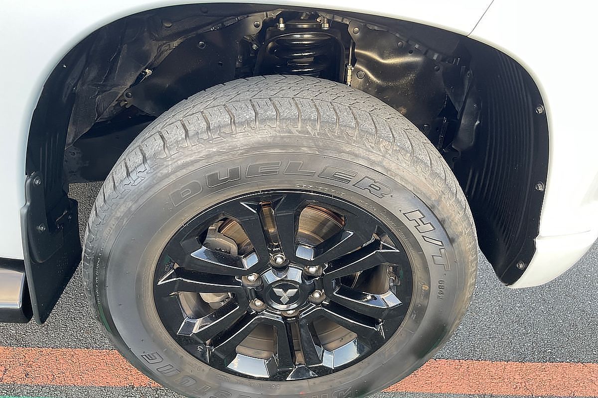 2022 Mitsubishi Triton GSR MR 4X4