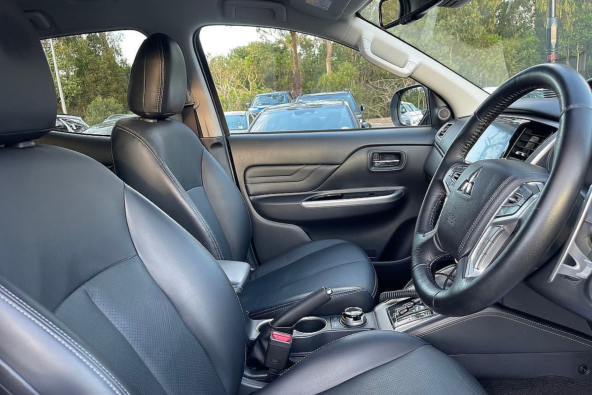 2022 Mitsubishi Triton GSR MR 4X4