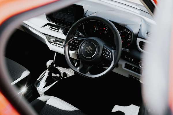 2024 Suzuki Swift GL Plus AZ Series II