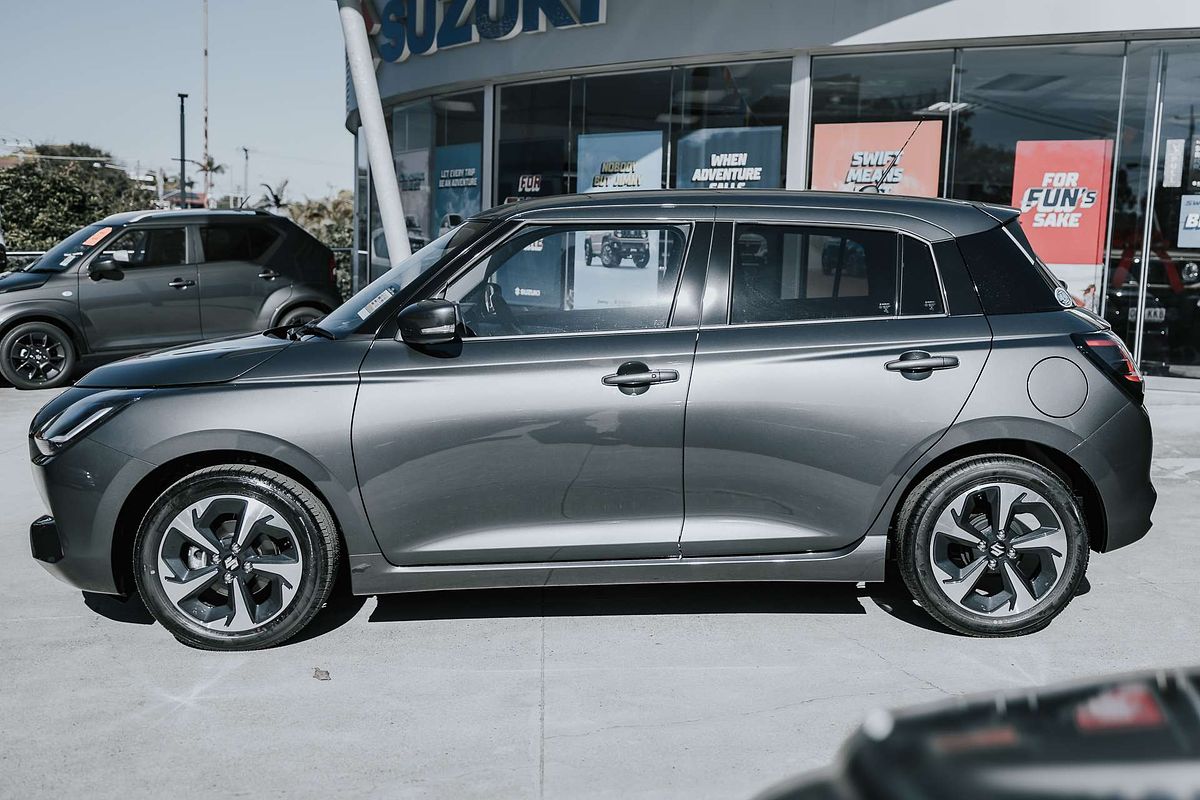 2025 Suzuki Swift Hybrid GLX UZ