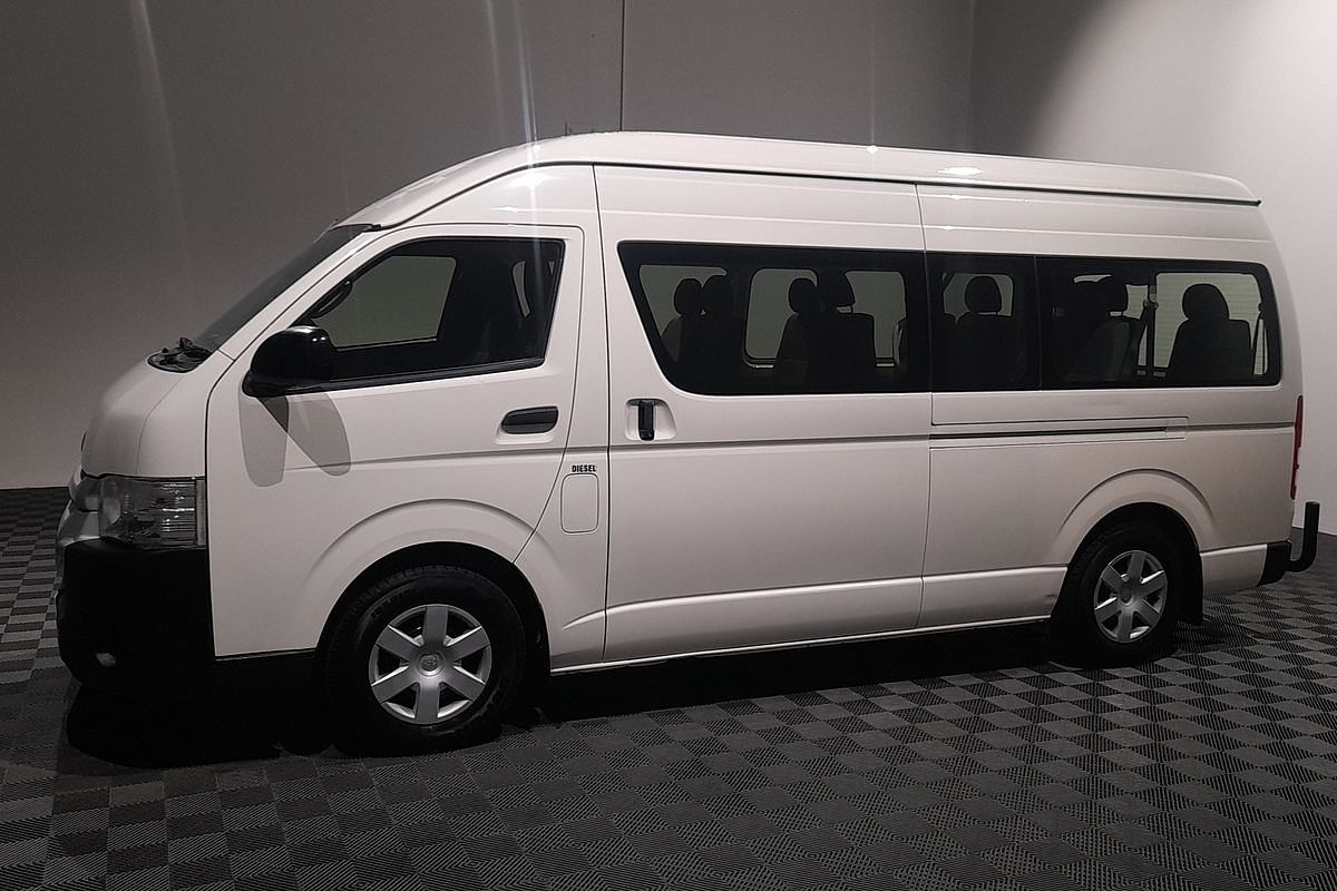 2018 Toyota Hiace Commuter KDH223R