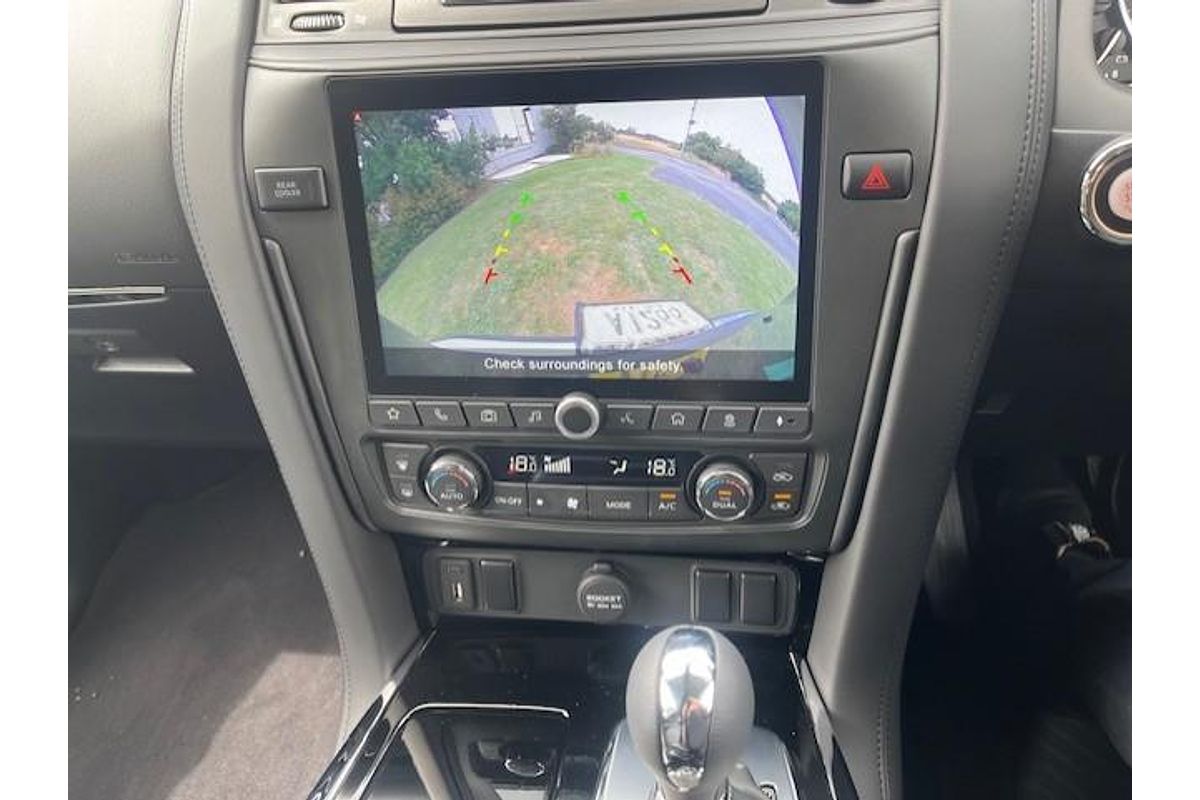2024 Nissan Patrol Ti-L Y62
