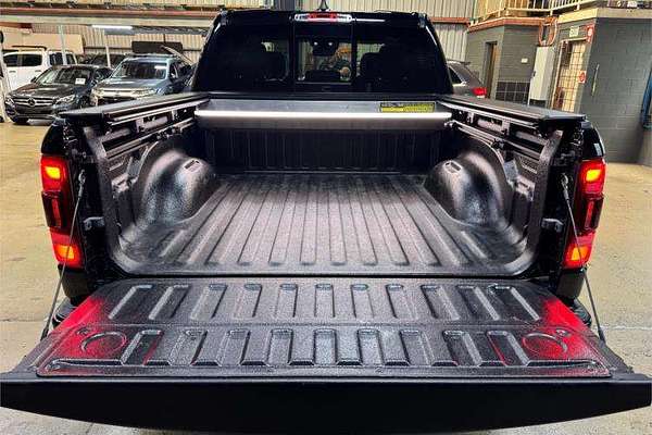 2020 RAM 1500 Laramie DS 4X4 SWB