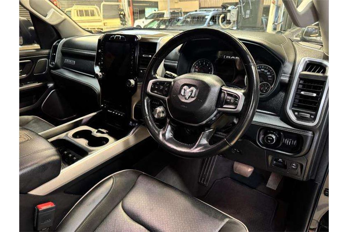 2020 RAM 1500 Laramie DS 4X4 SWB