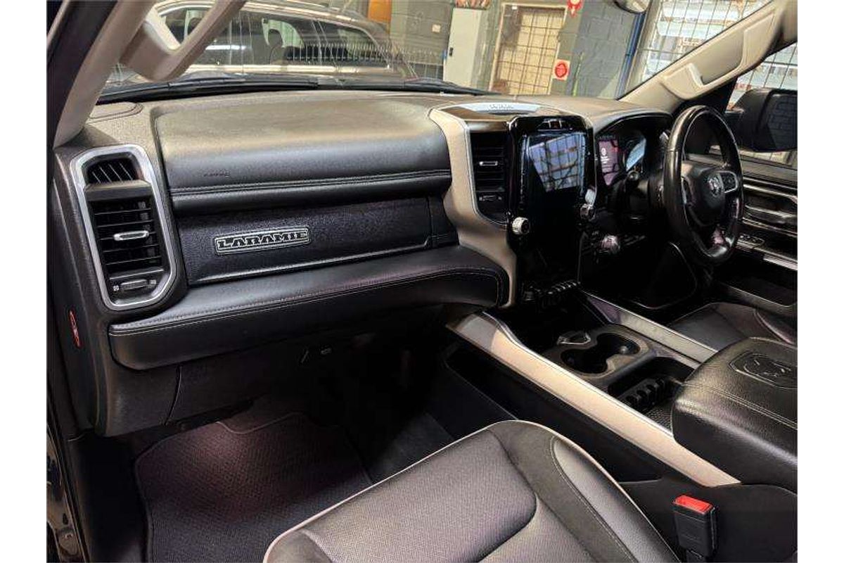 2020 RAM 1500 Laramie DS 4X4 SWB