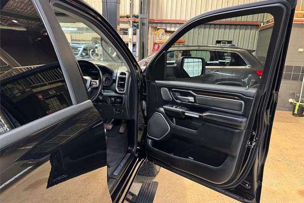 2020 RAM 1500 Laramie DS 4X4 SWB