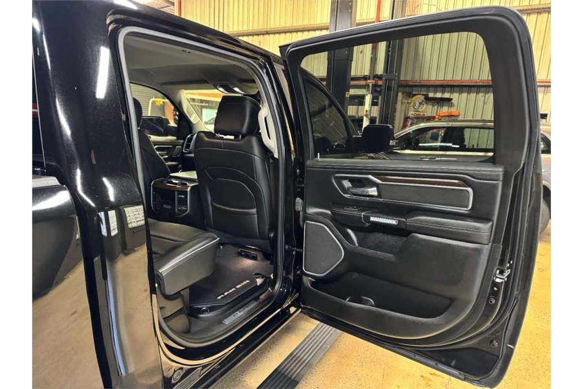 2020 RAM 1500 Laramie DS 4X4 SWB