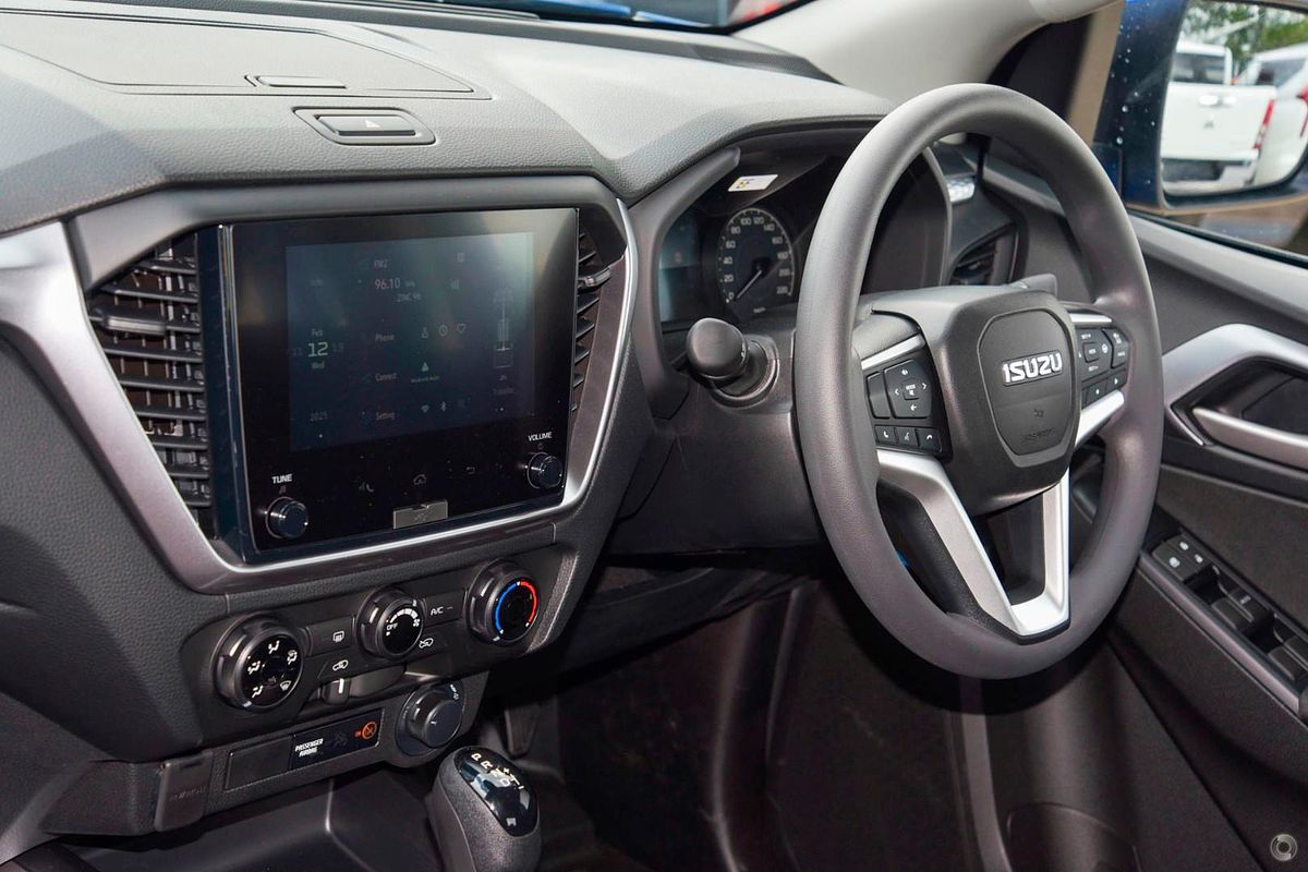 2025 Isuzu D-MAX LS-M 4X4