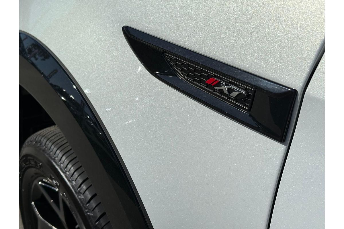 2025 Isuzu MU-X X-TERRAIN