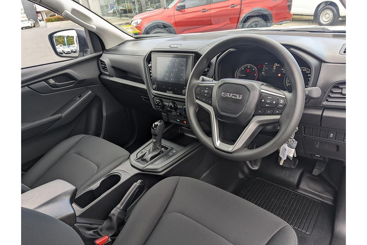 2025 Isuzu D-MAX SX 4X4