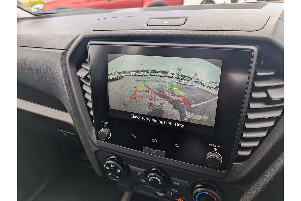 2025 Isuzu D-MAX SX 4X4