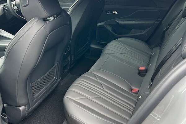 2024 Peugeot 408 GT Premium Fastback e-DCS Hybrid P54 MY25