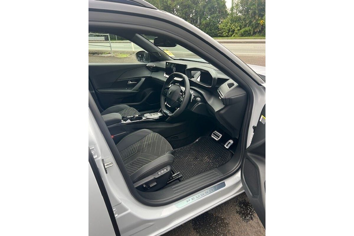 2024 Peugeot 2008 GT e-DCS P24 MY25