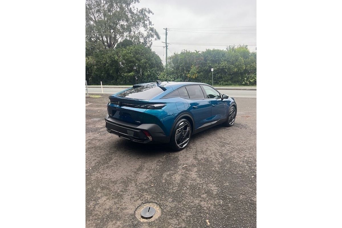 2024 Peugeot 408 GT Fastback Plug-In Hybrid P54 MY24