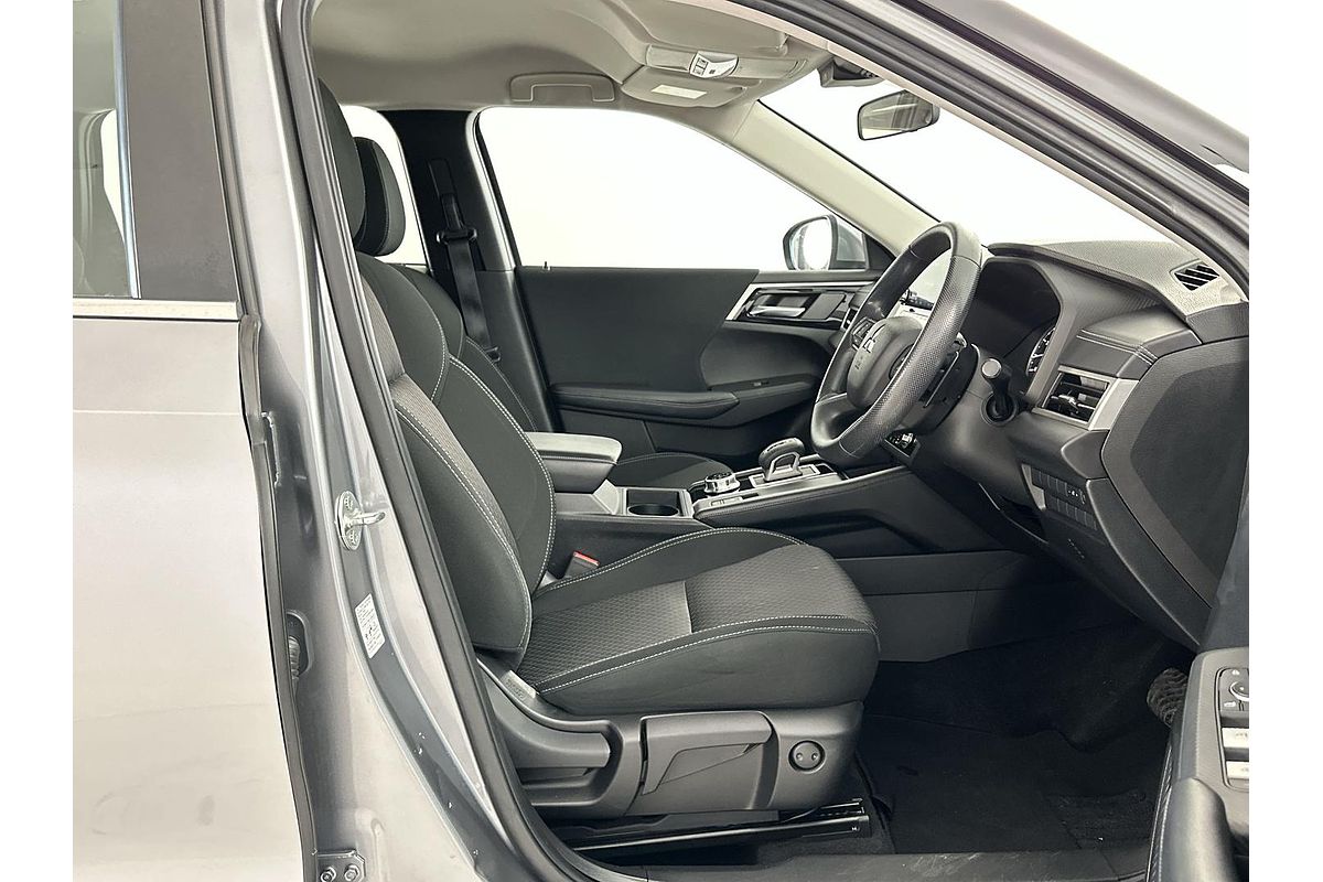 2022 Mitsubishi Outlander ES ZM