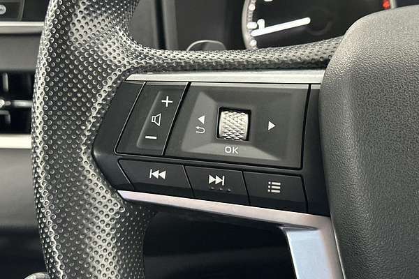 2022 Mitsubishi Outlander ES ZM