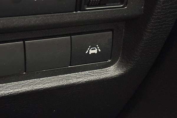 2022 Mitsubishi Outlander ES ZM
