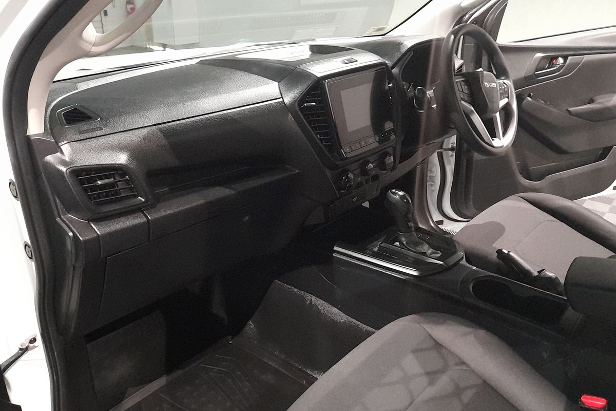 2021 Isuzu D-MAX SX High Ride Rear Wheel Drive