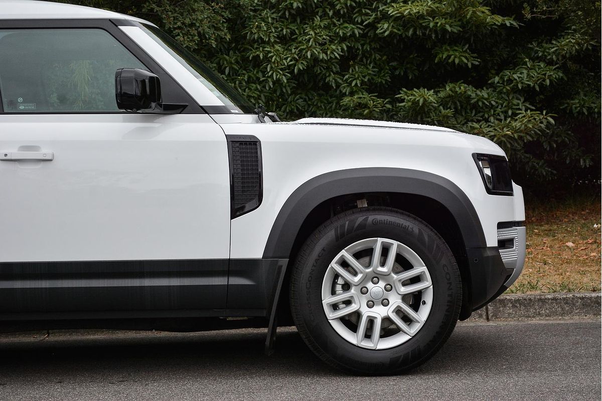 2024 Land Rover Defender 110 P300 S L663
