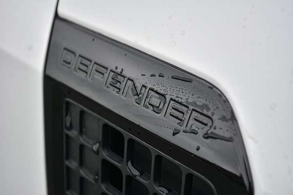 2024 Land Rover Defender 110 P300 S L663