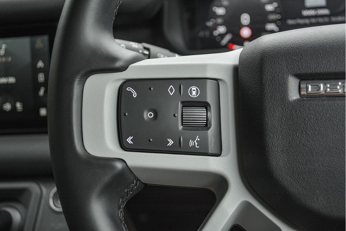 2024 Land Rover Defender 110 P300 S L663