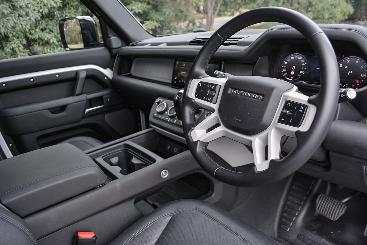 2024 Land Rover Defender 110 P300 S L663